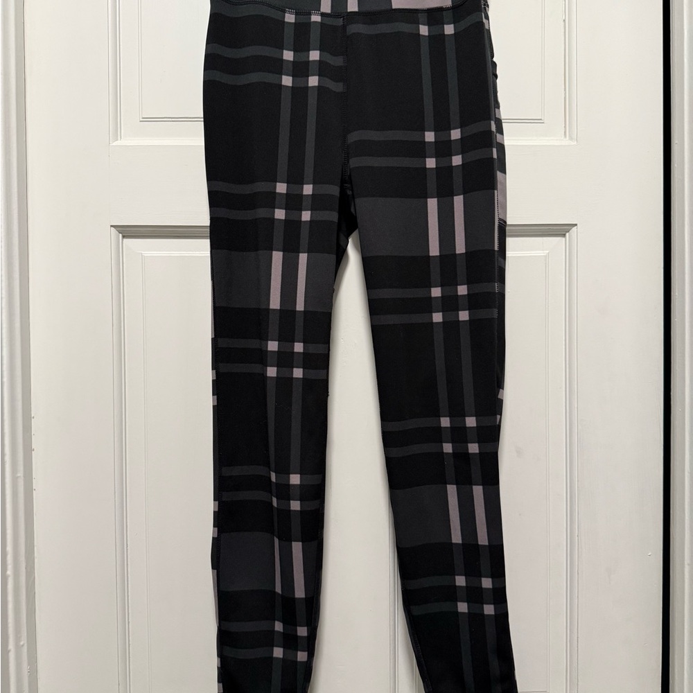 POP Fit Black & Gray Plaid Leggings Women's Size M